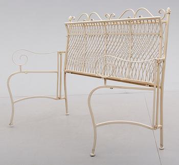 TRÄDGÅRDSSOFFA, 2000-tal.