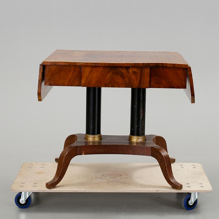 KLAFFBORD, Karl Johan, 1800-talets första hälft.