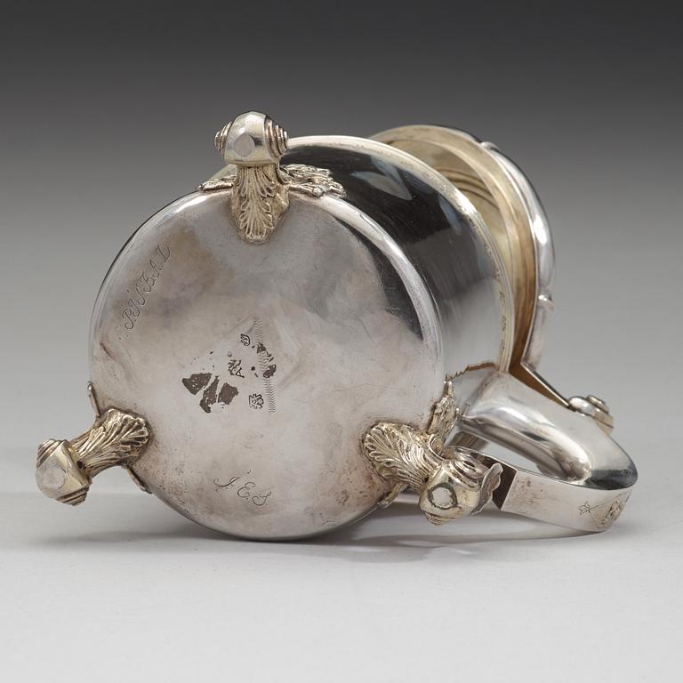 Jonas Jäderstedt, dryckeskanna, silver, Västerås 1759.