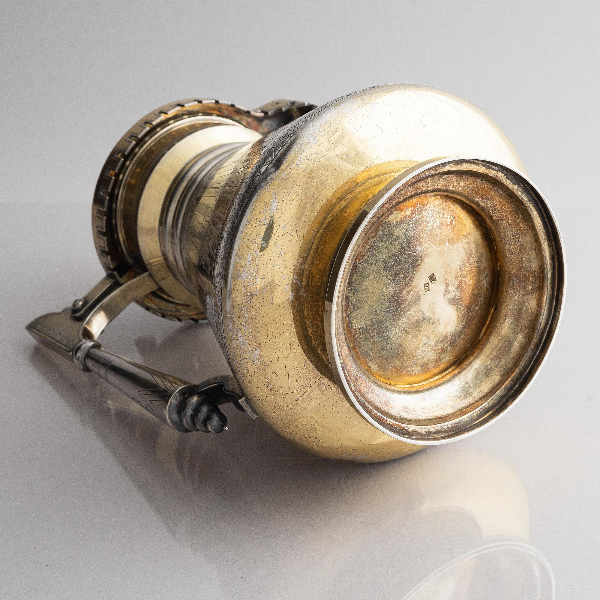 Vinkanna, silver, oidentifierad mästarstämpel WA, kontrollmästare Ivan Vonifatiyevich Yevstigneyev, S:t Petersburg 1879.