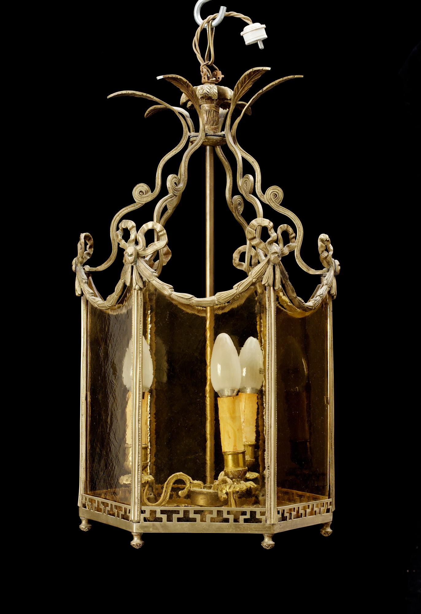 TAKLYKTA. Gustaviansk stil, 1900-tal.