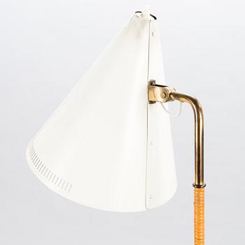 PAAVO TYNELL, A mid-20th century 'K10-10' standard lamp for Idman, Finland.