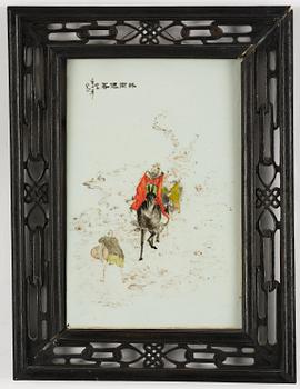 A Chinese porcelain placque, 20th century.