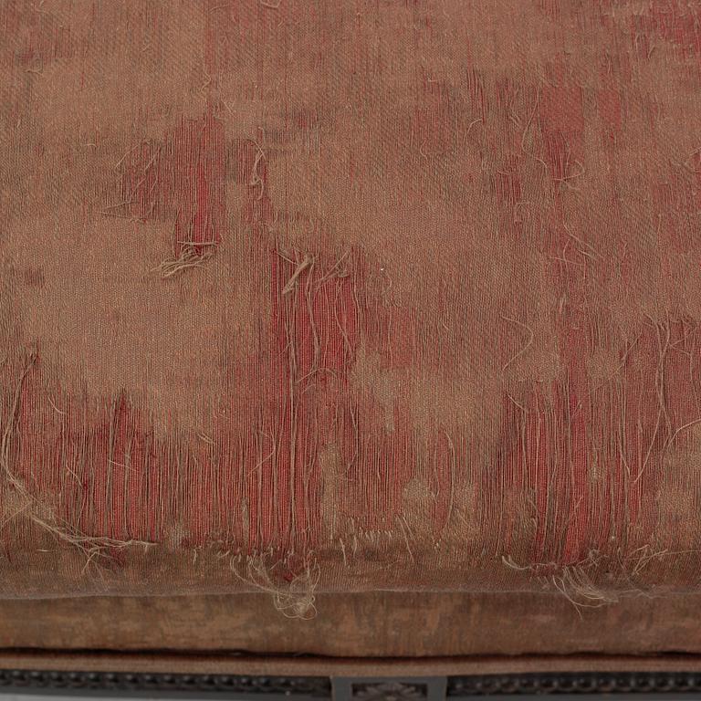 Bankettsoffa, gustaviansk stil, omkring 1900.