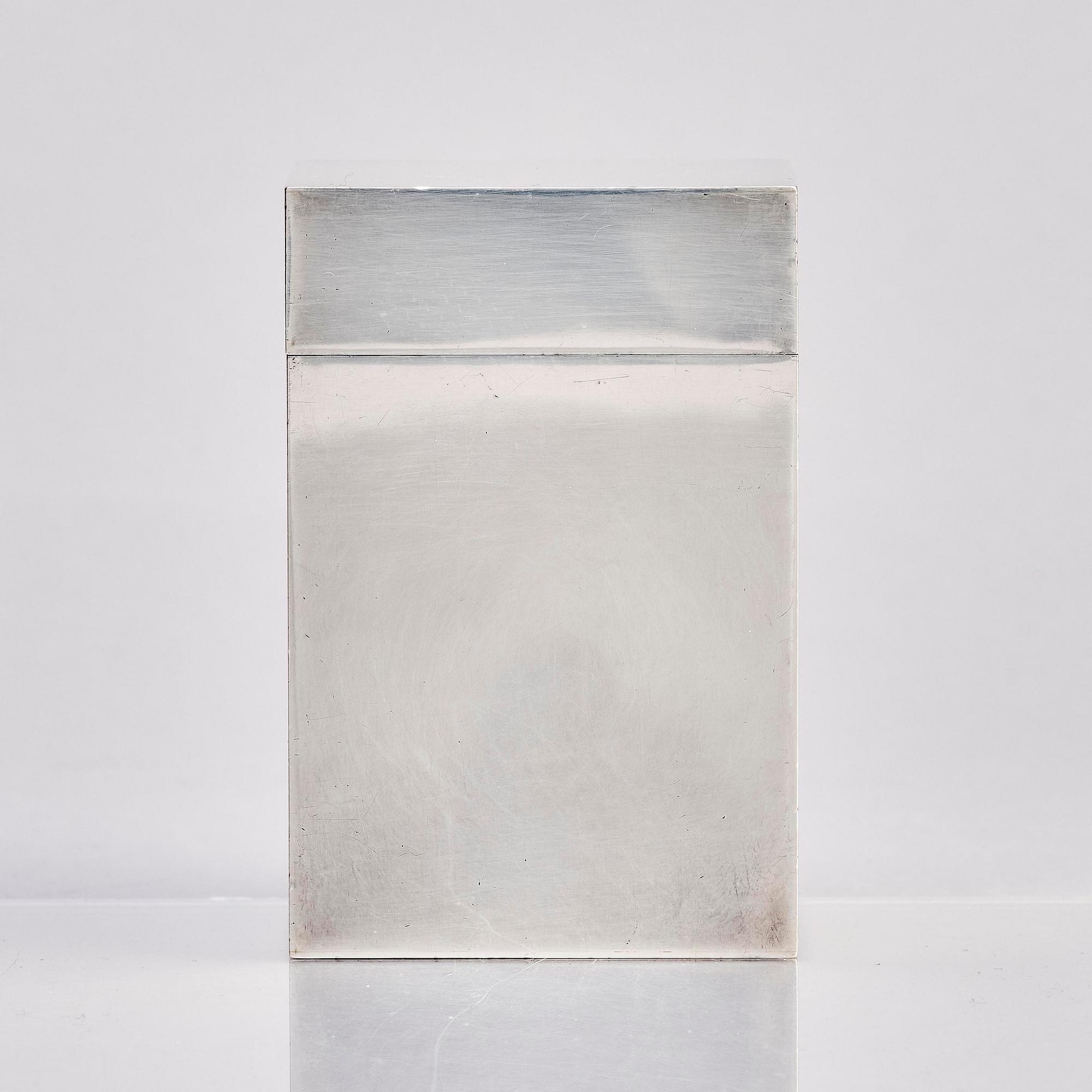 Wiwen Nilsson, a rectangular sterling lidded box, Lund Sweden 1962, reportedly a gift from Wiwen to GAN (Gösta Adrian-Nilsson).