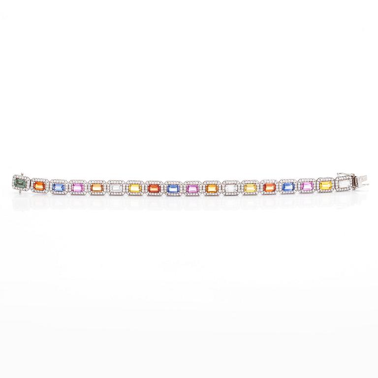 Armband, 18K vitguld med multifärgade safirer och diamanter.