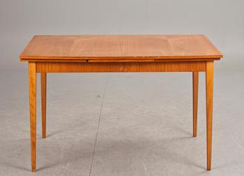 STOLAR, 5 st, Edsbyverken och BORD, 1900-talets andra hälft.