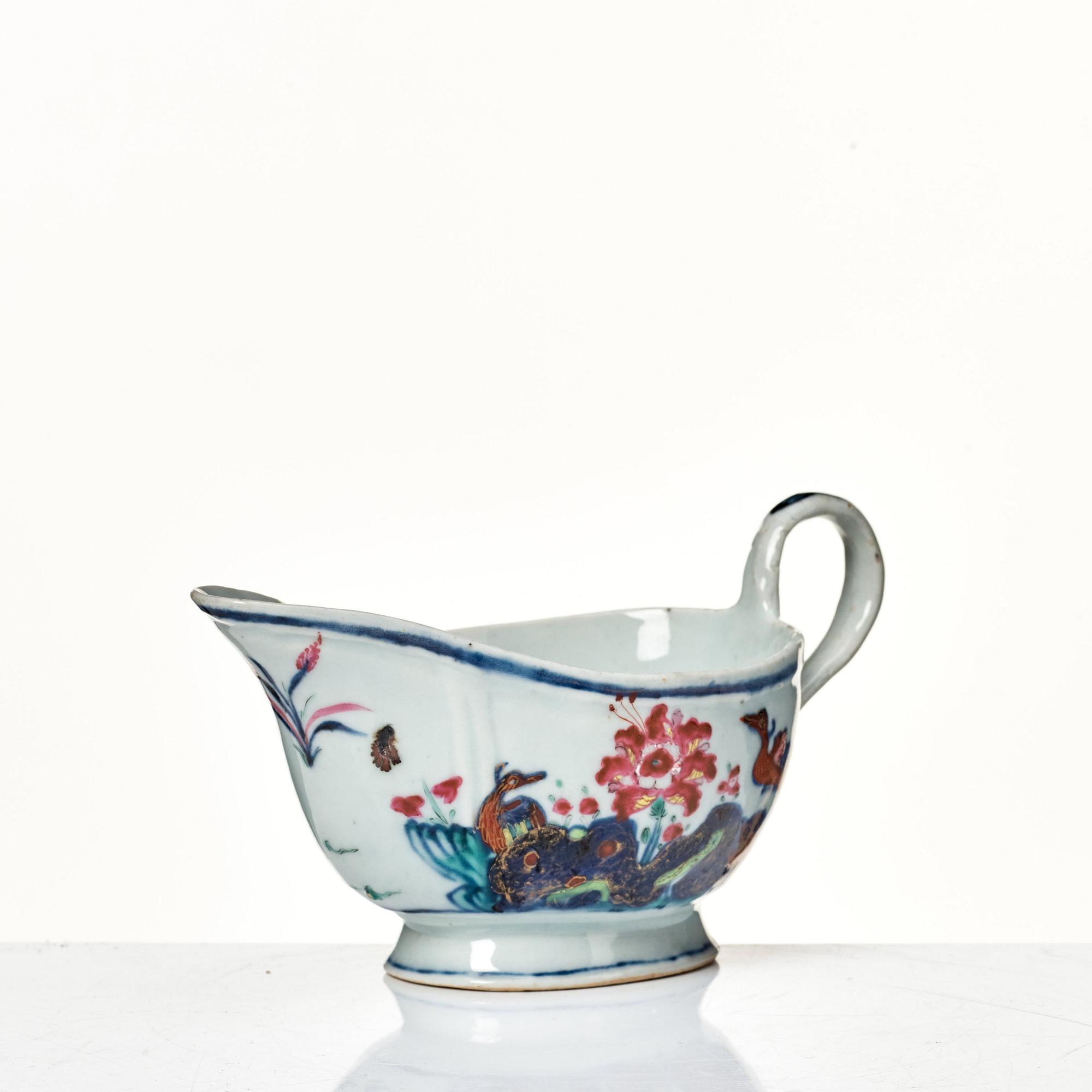 A famille rose "tobacco leaf" sauce boat, Qing dynasty, Qianlong (1736-95).