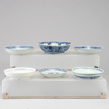 Six blue and white dishes, Ming dynasty (1368-1644).