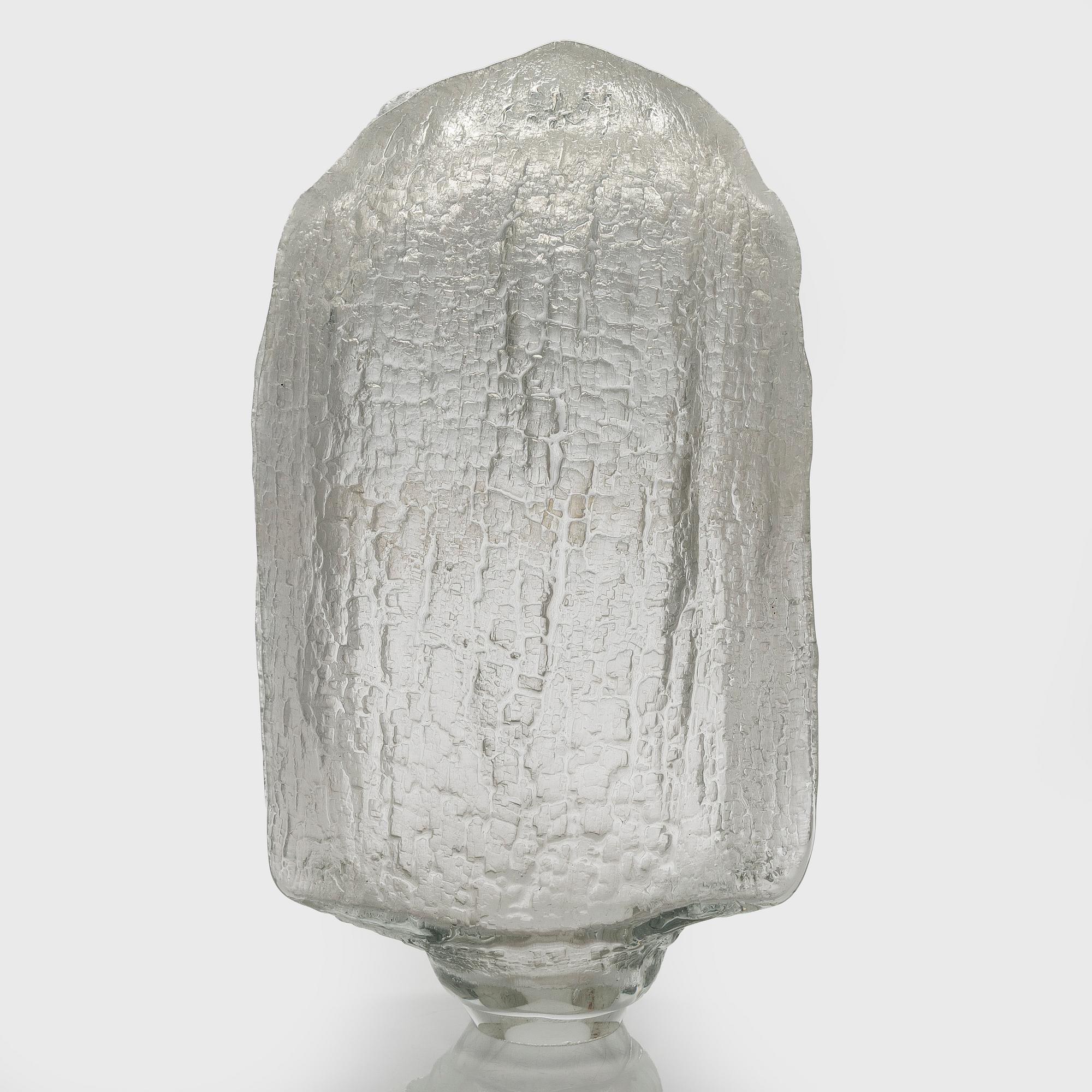 Timo Sarpaneva, veistos "Varjot" Finlandia sarjasta, signeerattu Timo Sarpaneva, Iittala 1964.