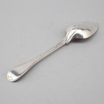RAGUSKED, silver, Arvid Öhrn, Gävle 1846. Vikt ca 138 gram.