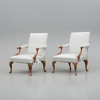 KARMSTOLAR, ett par, barockstil, 1900-tal.