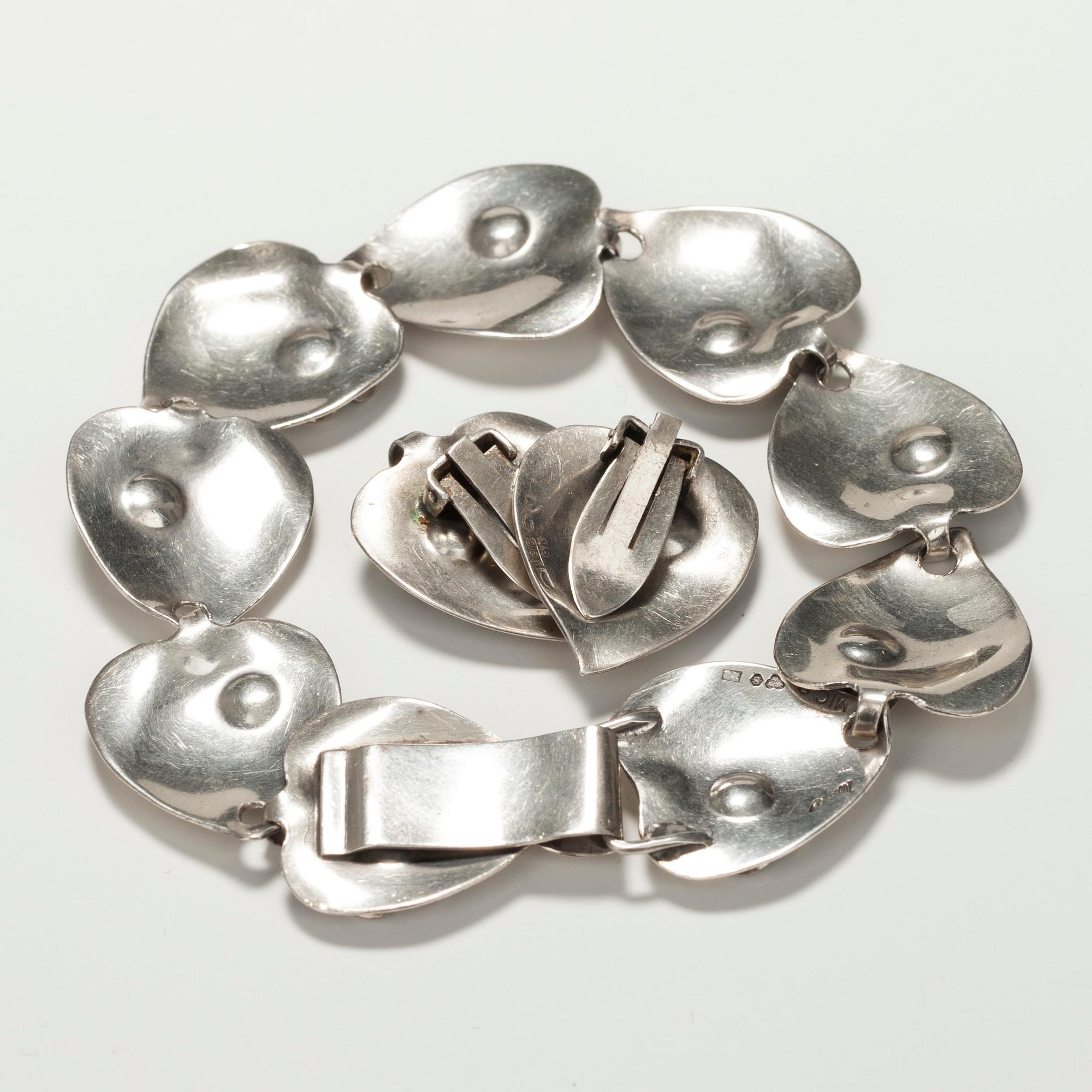 ARMSMYCKET samt ÖRHÄNGEN, silver, 1900-talets mitt.