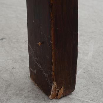 A Chinese altar table, late Qing dynasty / 20th century.