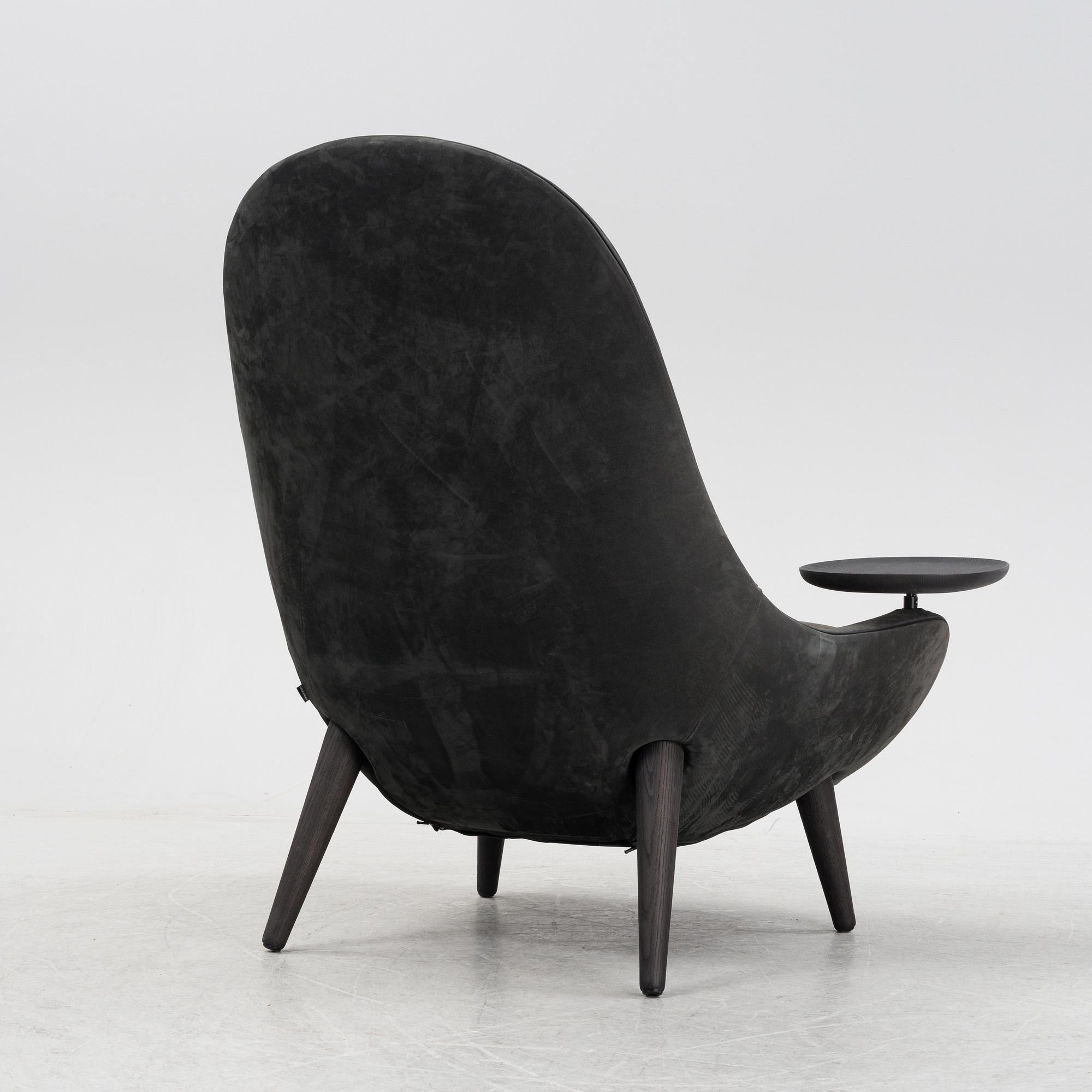 Marcel Wanders, a 'Mad King Armchair', Poliform.