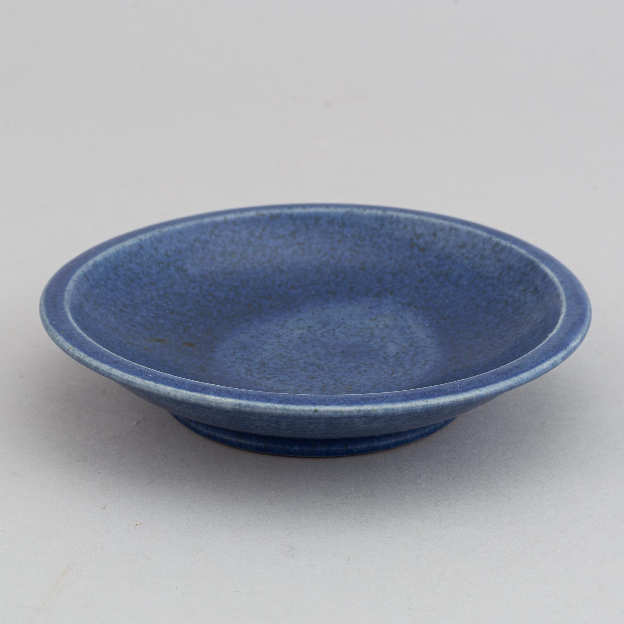 Erich & Ingrid Triller, a set of two stoneware vases and a dish, Tobo, Sweden.