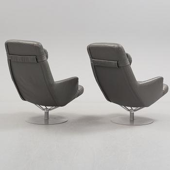 A pair of "Spider Roto" easy chairs, Kenneth Bergenblad by Dux.