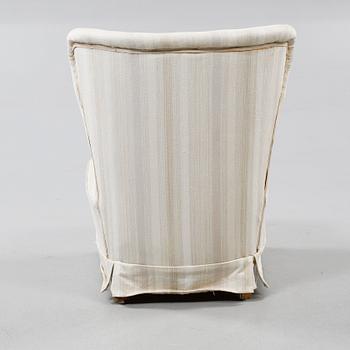 FÅTÖLJ, omkring 1900-talets mitt.