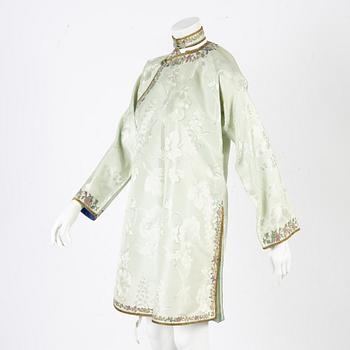 A Chinese silk robe, early 20th Century.