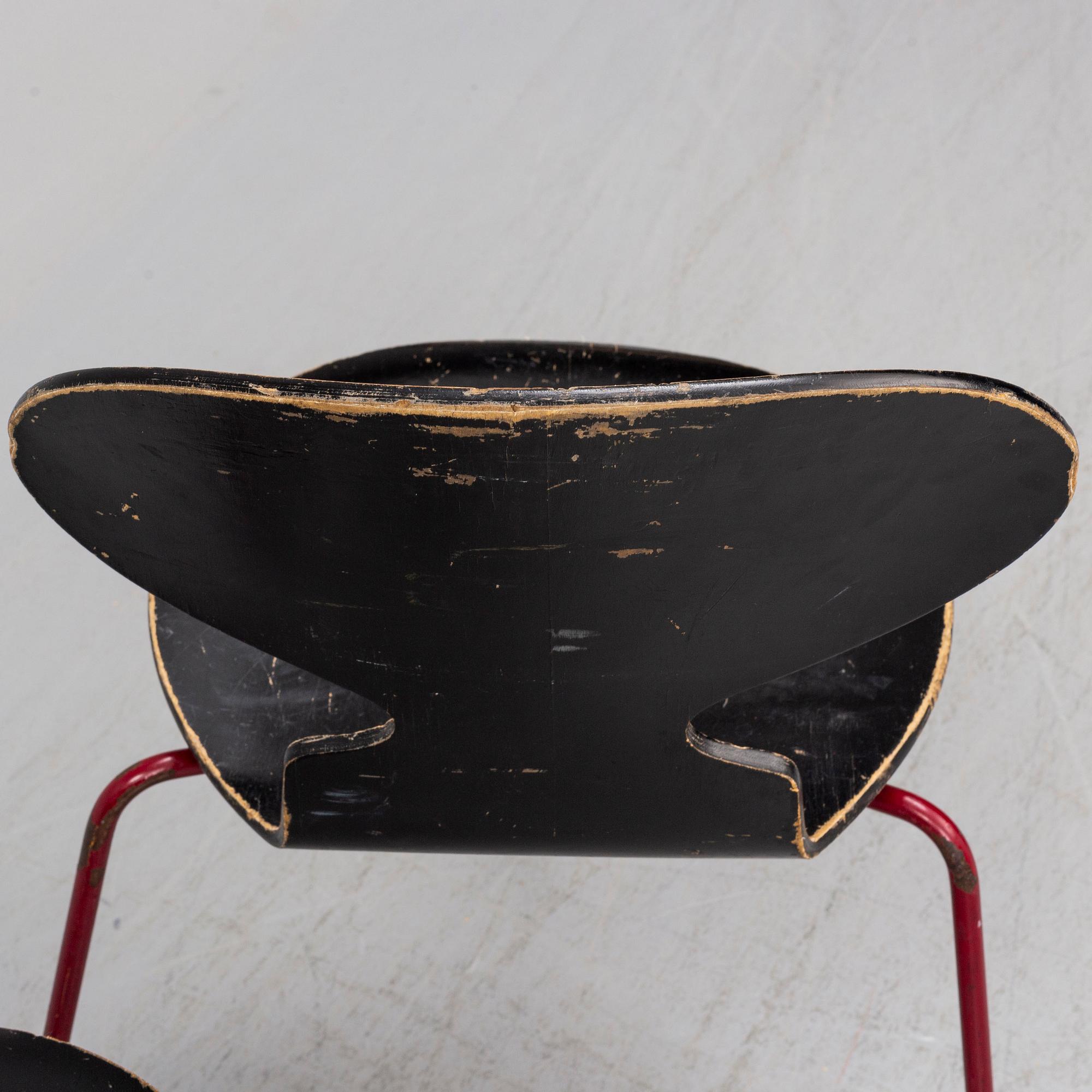 ARNE JACOBSEN, stolar, 4 st, "Myran".