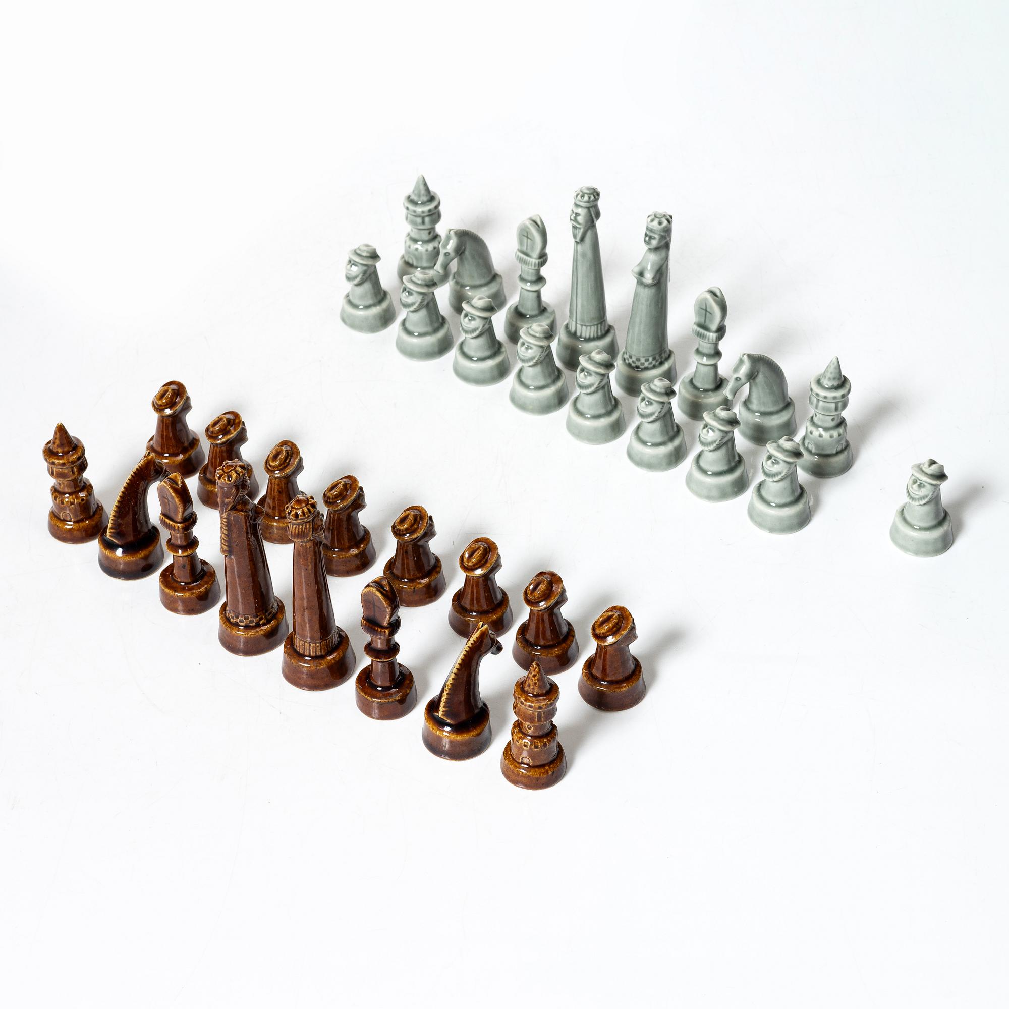 Sven Wejsfelt, a set of 33 stoneware chess pieces, Gustavsberg Studio 1964.
