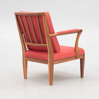 Josef Frank, an armchair, model 868, Firma Svenskt Tenn.