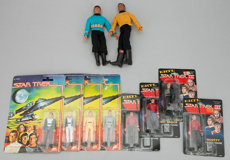 STAR TREK, figurer 8+2 st och tygmärken 3 st, 1970-tal.
