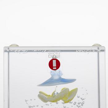 Oiva Toikka, an annual glass cube 2000, signed Oiva Toikka Nuutajärvi 2000, 963/2000.