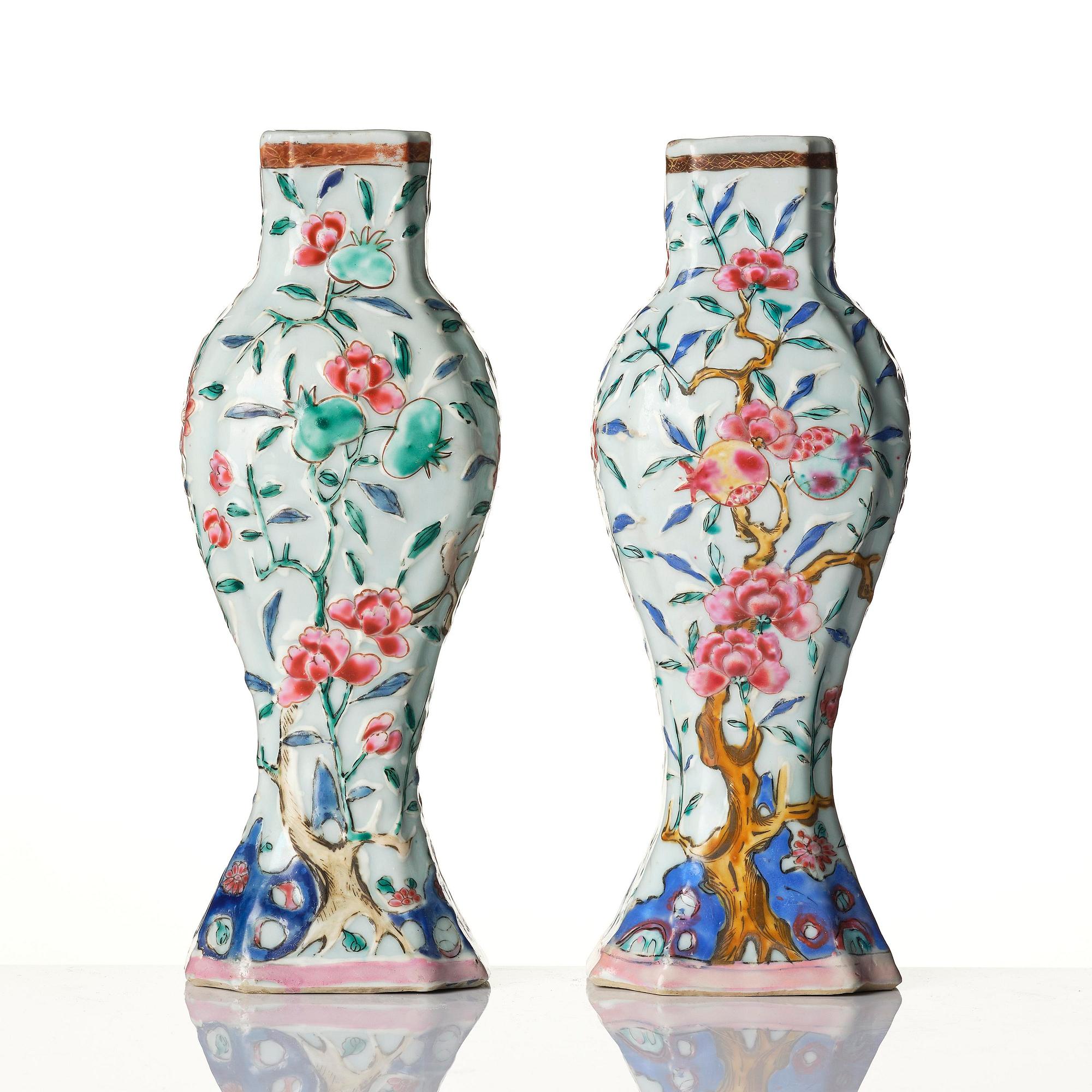 A matched set of famille rose vases, Qing dynasty, Qianlong (1736-95).
