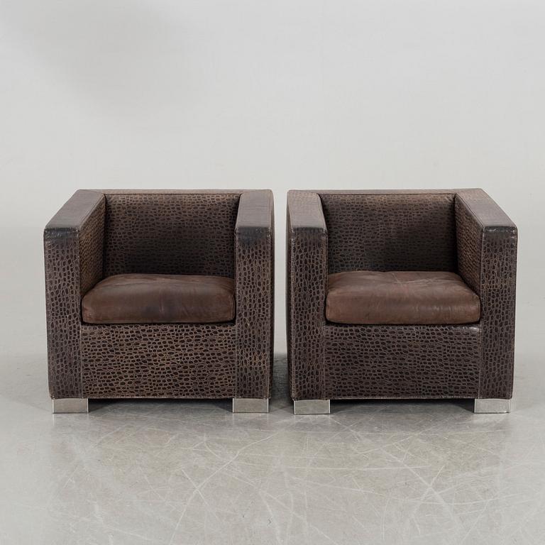 RODOLFO DORDONI, fåtöljer, ett par, "Suitcase", för Minotti, Italien sent 1900-tal.