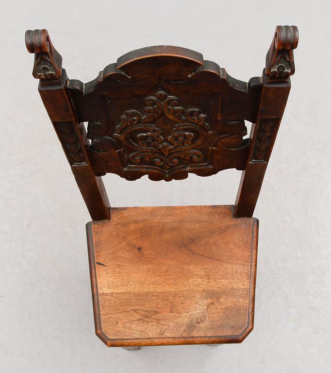 STOL, renässansstil, 1800-talets första hälft.