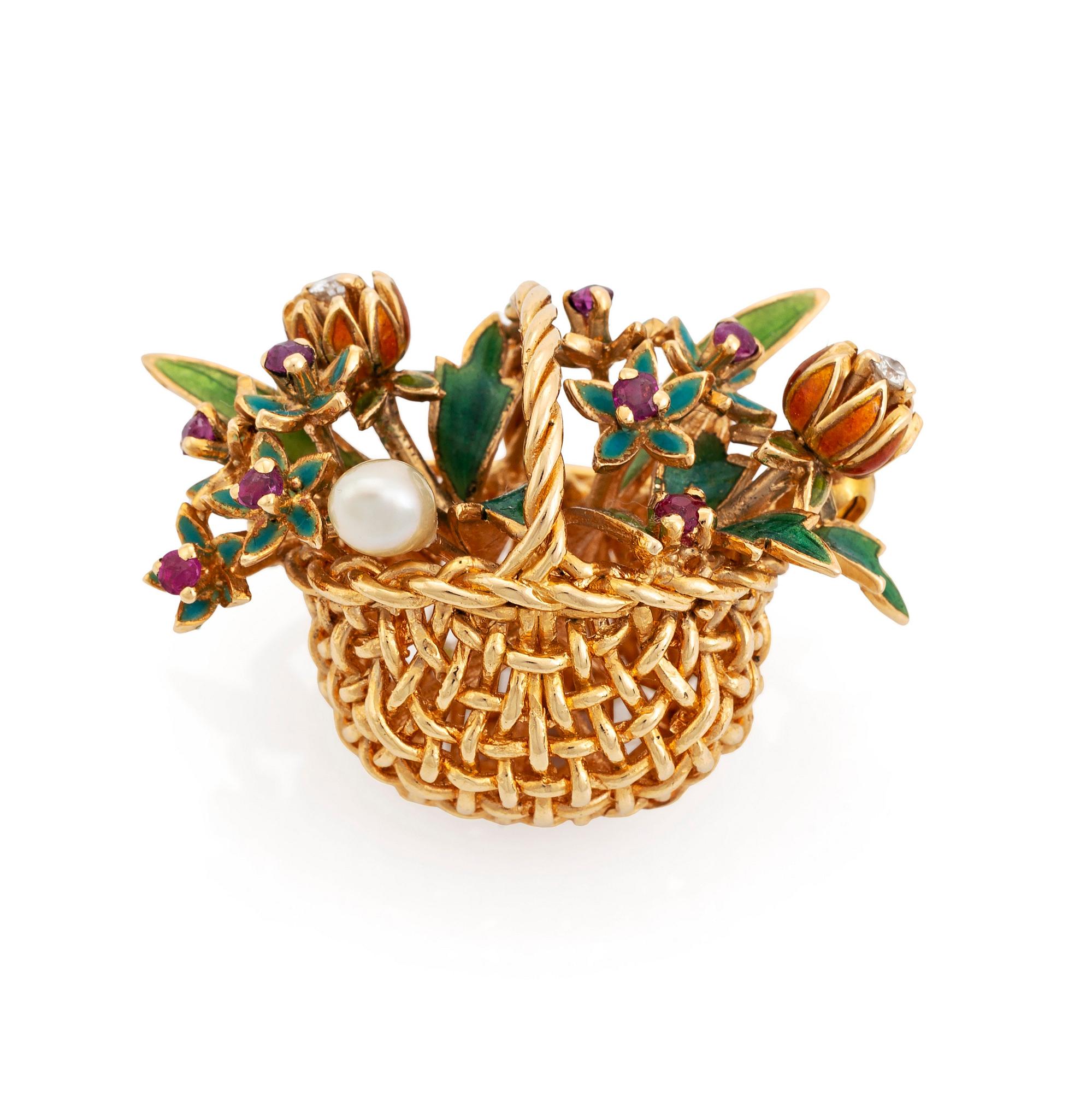 WA Bolin korgbrosch 18K guld och emalj, design Barbro Littmarck.