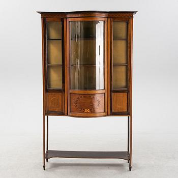 A Georgian style mahogany veneered display cabinet, early 20th century,