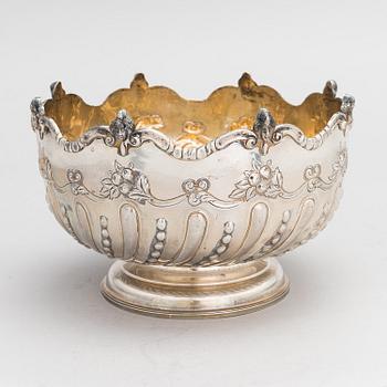 Malja, hopeaa, Elkington & Co, Birmingham 1909. Leimattu A. Tillander.