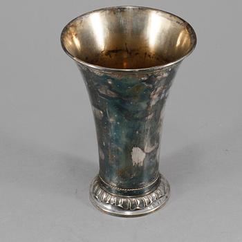 BÄGARE, silver, GAB, Stockholm, 1947, vikt 278 gram.
