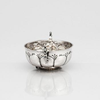 Baltzar Ekström, brännvinsskål, silver, Halmstad 1706. Karolinsk barock.