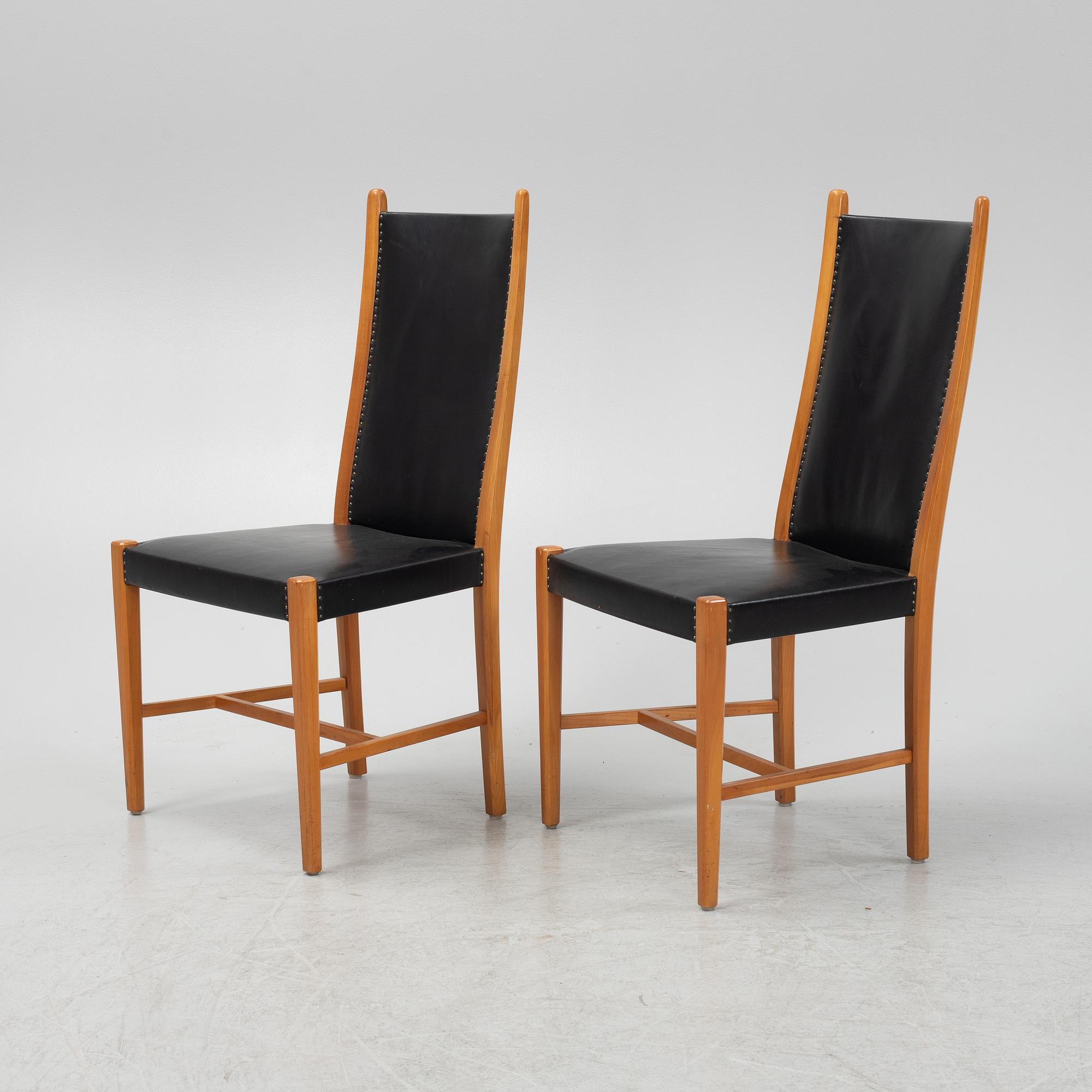 Carl Östergren, matgrupp, 6 stolar och matbord, utförda av snickarmästare David Sjölinder omkring 1962.