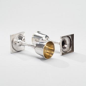 PAIR OF BEAKERS, silver, Turku 1798, A.C.Levon, weight 168 g.