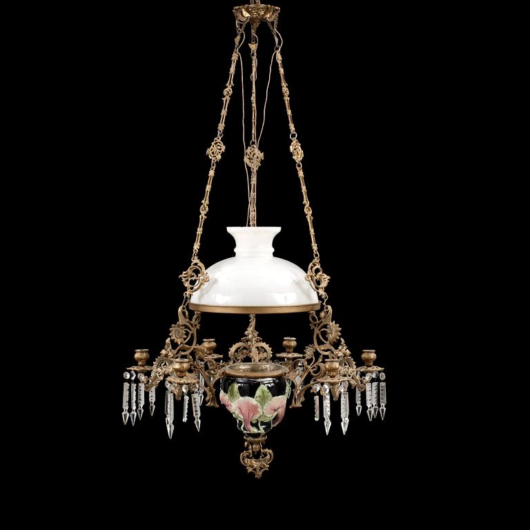 TAKKRONA, oscariansk, sekelskiftet omkring år 1900. Höjd ca 116 cm.