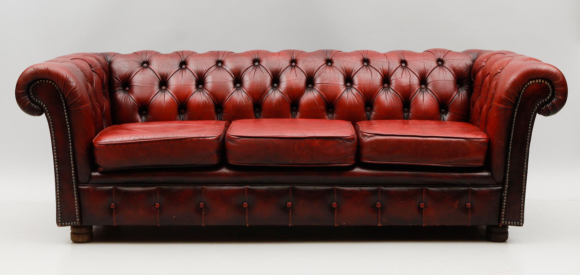 SOFFA, Chesterfieldmodell, tresits, 1900-talets andra hälft.
