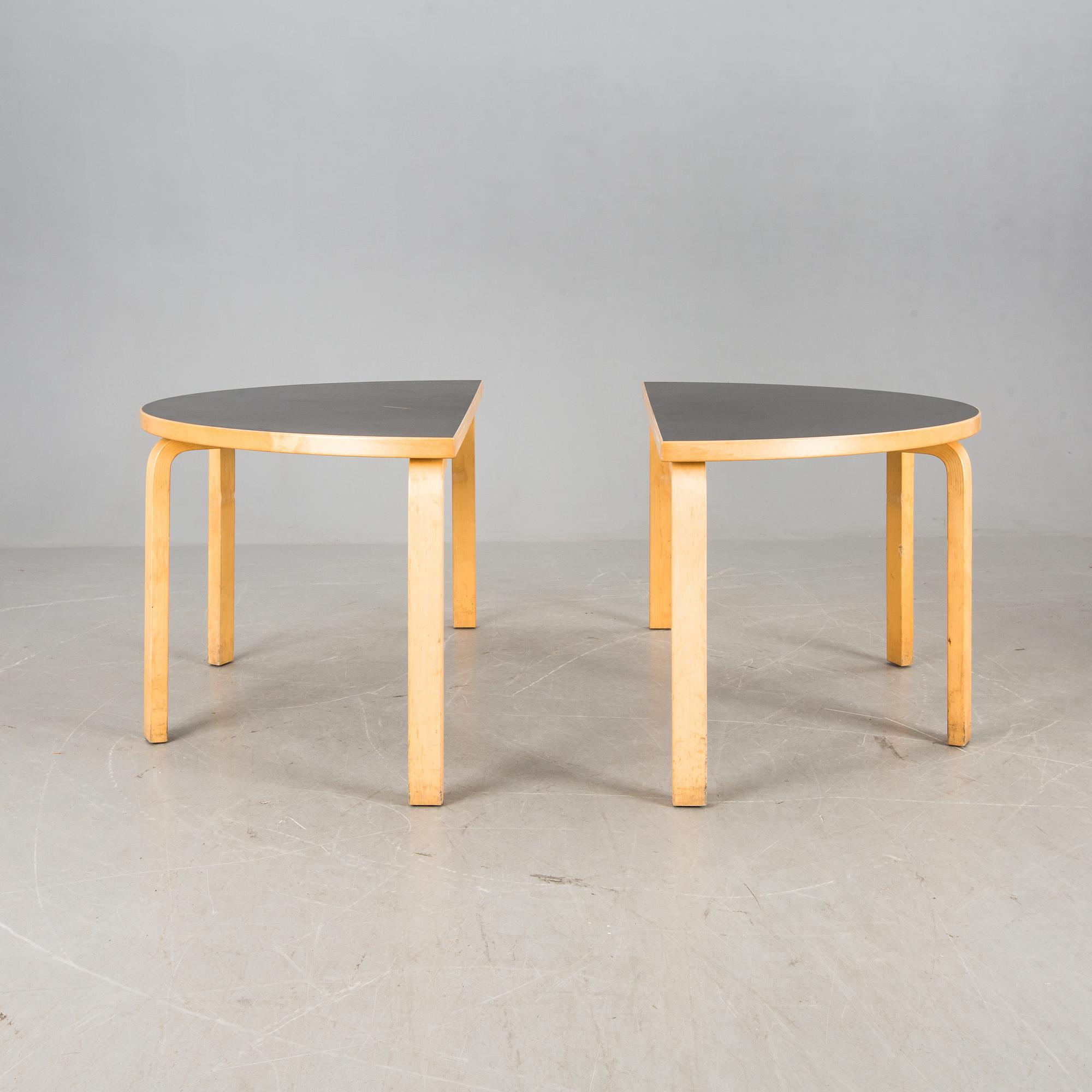 MATBORD, tvådelat, bord 96, Alvar Aalto, Artek, Finland, 1980-tal.