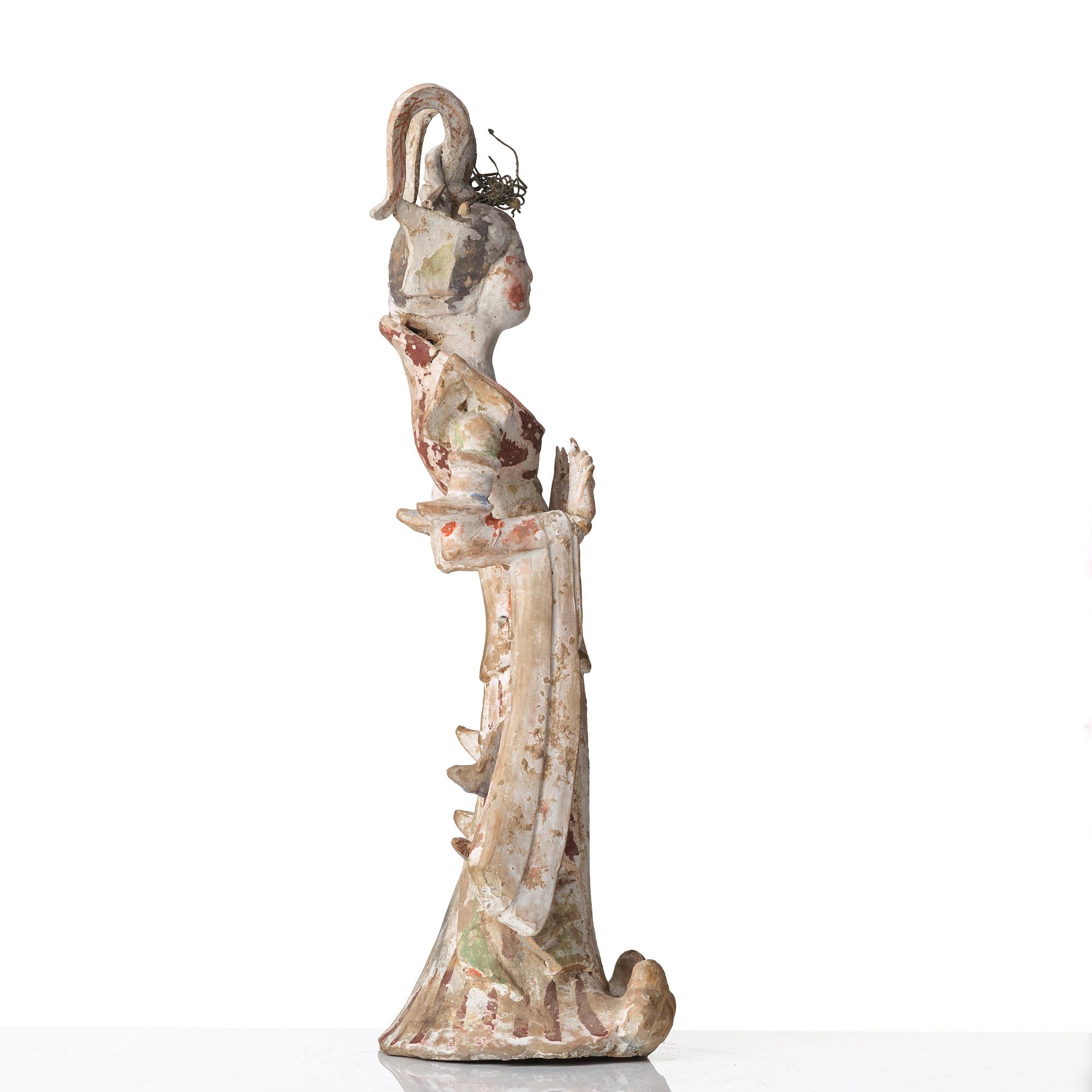 SKULPTUR, lergods. Tangdynastin (618-907).