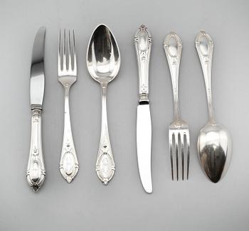 BESTICK, 16 delar, silver, CG Hallberg, Stockholm 1895. Total vikt med stålblad ca 1360 gram.