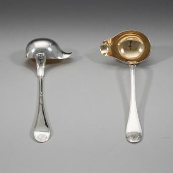 A pair of Swedish 19th century parcel-gilt sauce-bowls and spoons, Johan Petter Grönvall, Stockholm 1823.