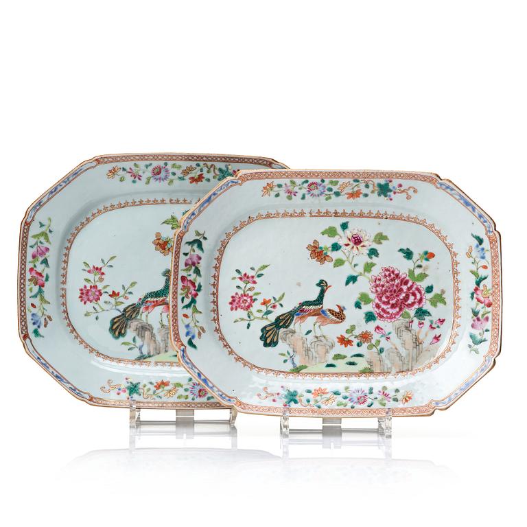 Fat, ett par, kompaniporslin. Qingdynastin, Qianlong (1736-95).
