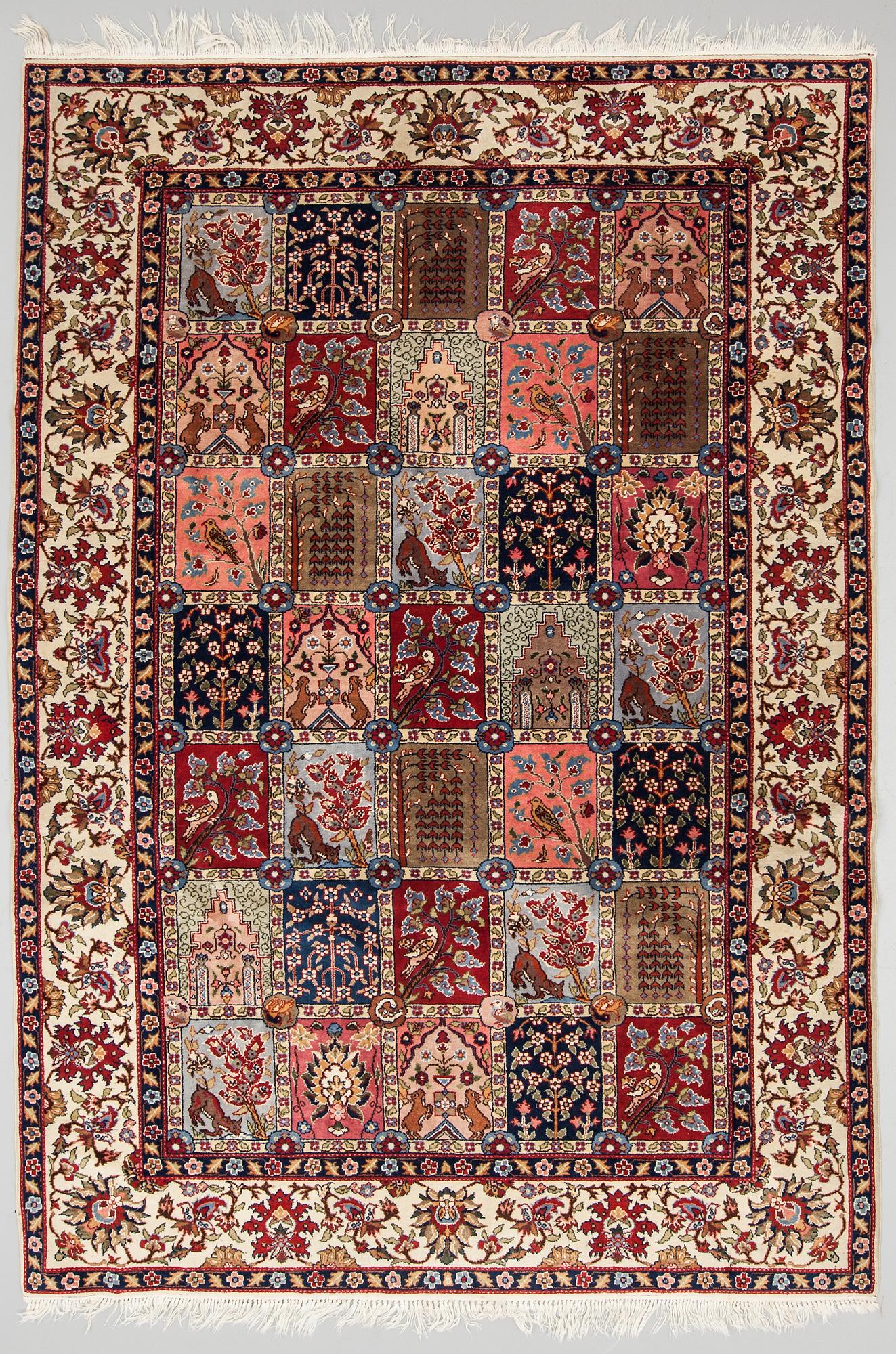 MATTA, old, orientalisk, figural, ca 318 x 221 cm.