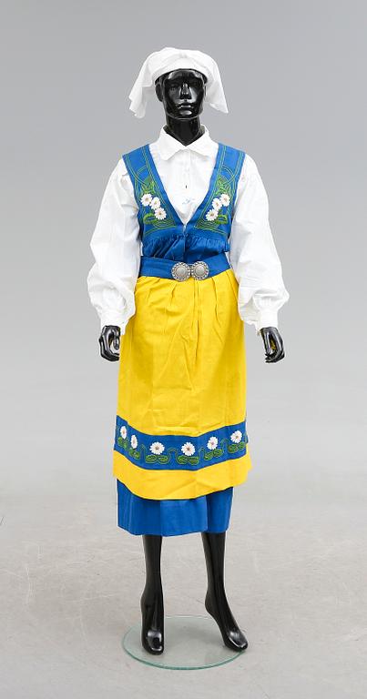 FOLKDRÄKT, "Sverigedräkten", 1900-talets andra hälft.