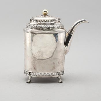 KAFFFEKANNA, silver, Johan Malmstedt, Göteborg 1816. Vikt ca 990 gram.