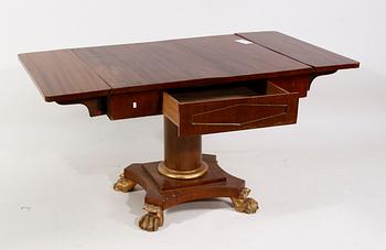 SALONGSBORD, Karl Johan, 1800-tal.