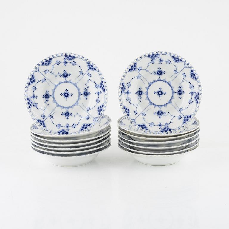 Royal Copenhagen, 14 porcelain soup plates, 'Musselmalet Full Lace', Denmark.